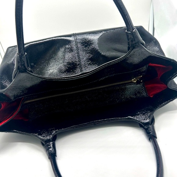 Kate Spade pattern leather black back ￼ - Picture 9 of 16